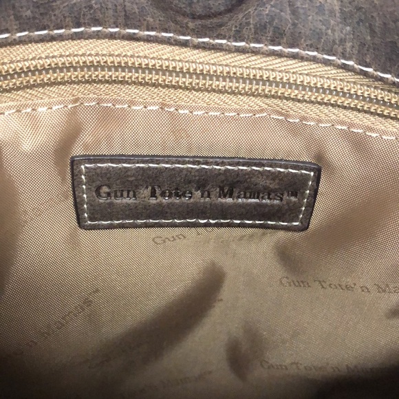 GUN TOTE’N MAMAS distressed brown leather crossbody. Concealed carry. - Picture 2 of 16